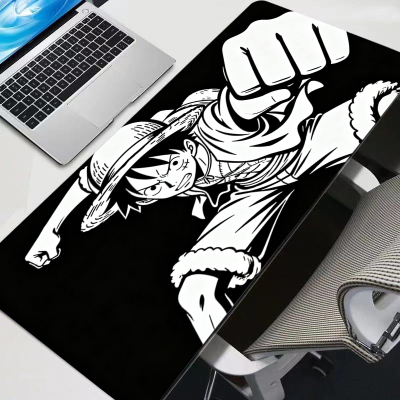 Black and white Mouse Pad One  - đánh giá và giá Keyboard Gaming Black